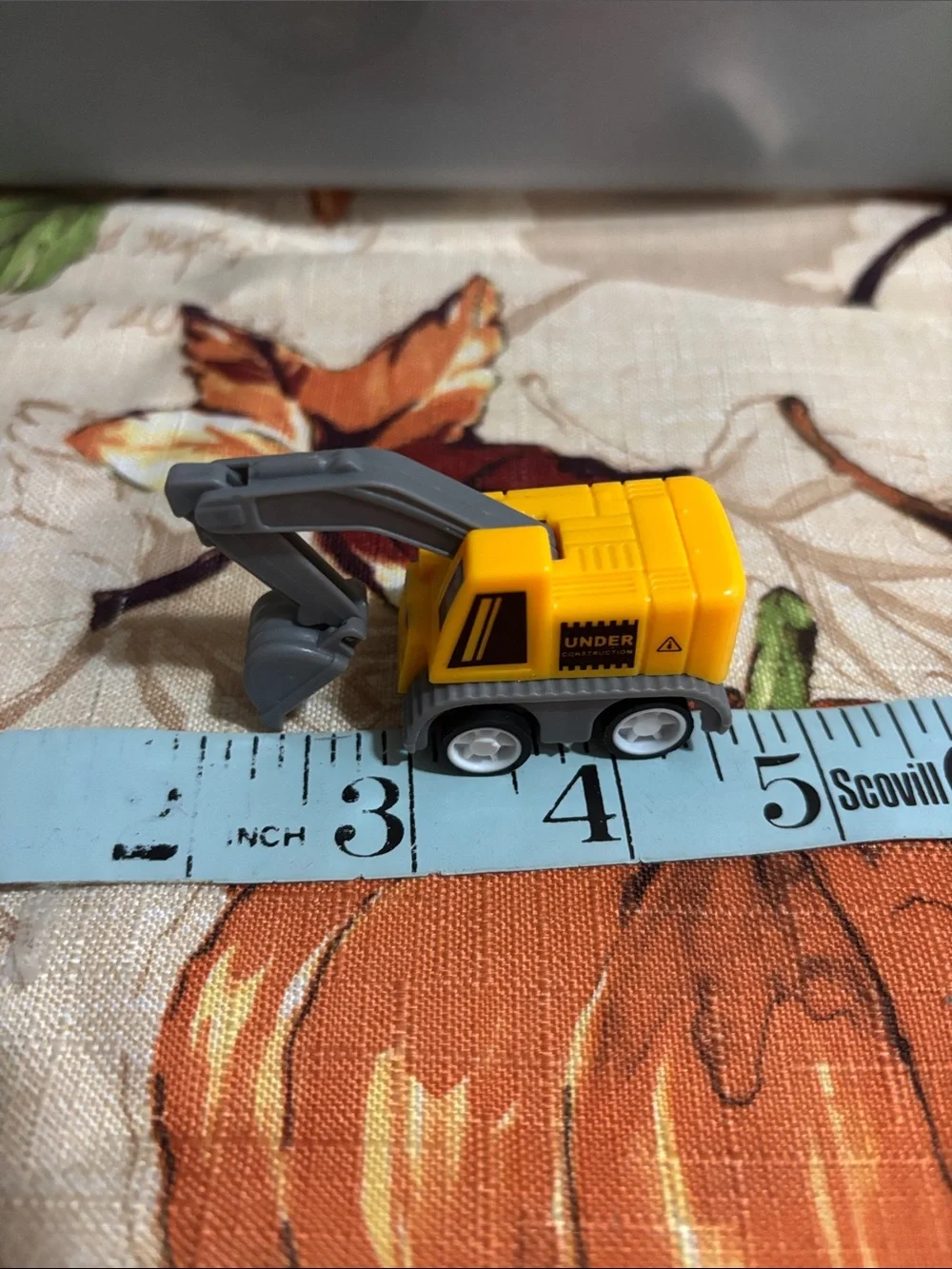 Yellow Kids Excavator Toy - Compact Construction Vehicle